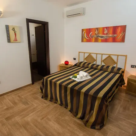 Apartment Dammusi Daiana *